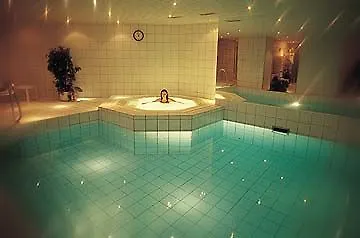 Metropol Hotel 4*